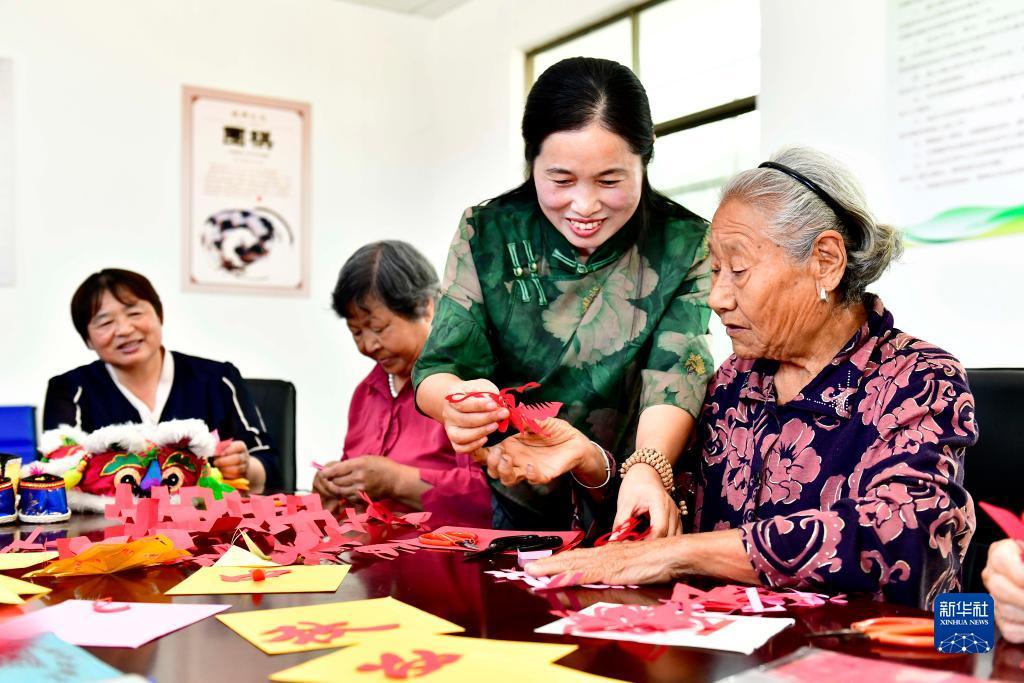 多宝游戏盒子下载